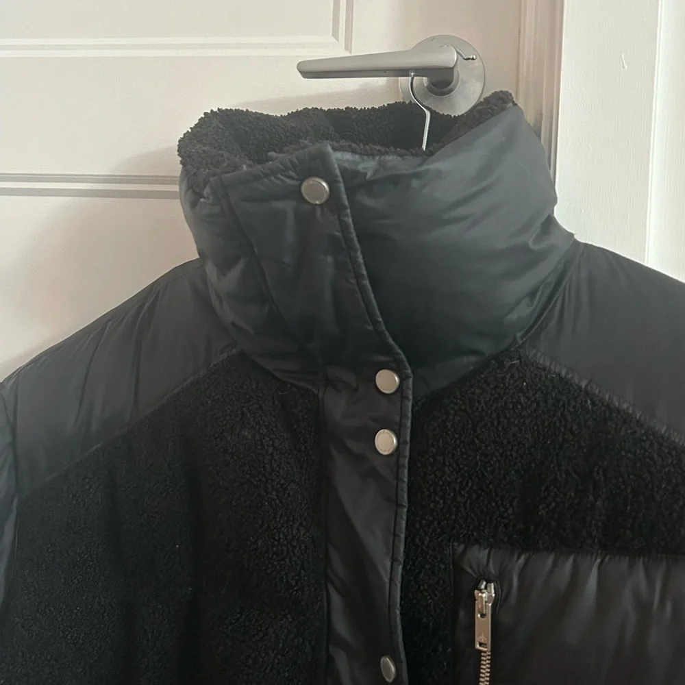 Moose Knuckles Sherpa Elmira puffer - Picture 7 of 10